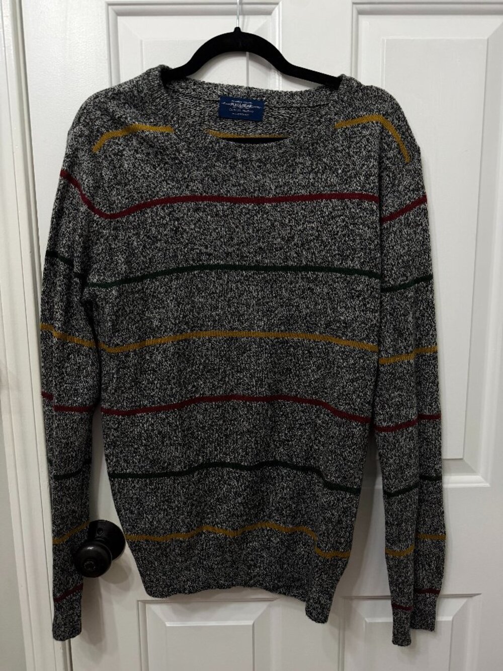 Men's Pull&Bear crewneck sweater